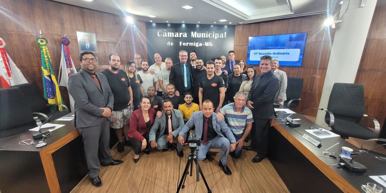 Projeto de Lei de Eugênio previa horário livre de funcionamento de bares, restaurantes e casas de shows