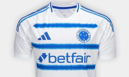 Cruzeiro e Adidas lançam camisa branca em homenagem ao hino do clube;