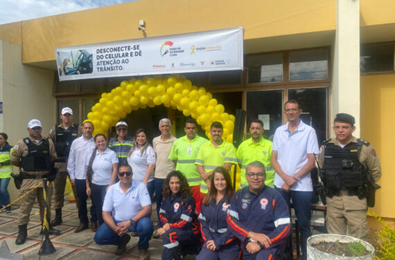 PMMG participa do lançamento da campanha ‘Maio Amarelo 2025’, promovida pelo DER-MG em Formiga
