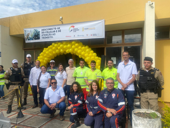 PMMG participa do lançamento da campanha ‘Maio Amarelo 2025’, promovida pelo DER-MG em Formiga