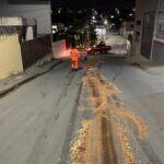 Bombeiros atuam em ocorrência de risco de derrapagem, em Arcos