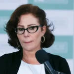 Carla Zambelli recorre para derrubar condenação a 10 anos de prisão