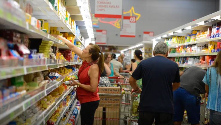 Mercado espera última alta da Selic em 2025: 14,75% ao ano