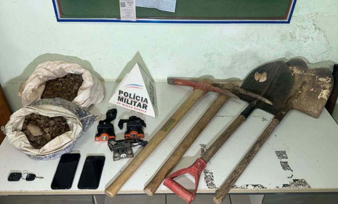 Sete são presos com 22 kg de pedras preciosas extraídas em invasão de haras