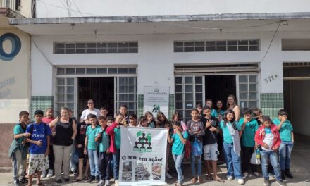 Alunos de Pontevila contribuem com projeto “Rede do Bem” doando mais de 1.200 livros