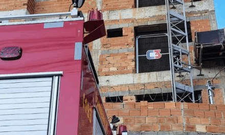 Elevador despenca com nove trabalhadores em construção de Alfenas