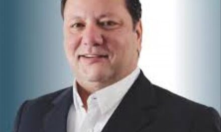 Vice-prefeito de Campo Belo anuncia renúncia durante sessão da Câmara Municipal