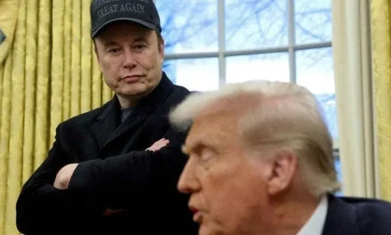 Musk pede impeachment de Trump e diz que programa da SpaceX será desativado