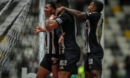 Em estreia de Dudu, Atlético vence o Internacional na Arena MRV