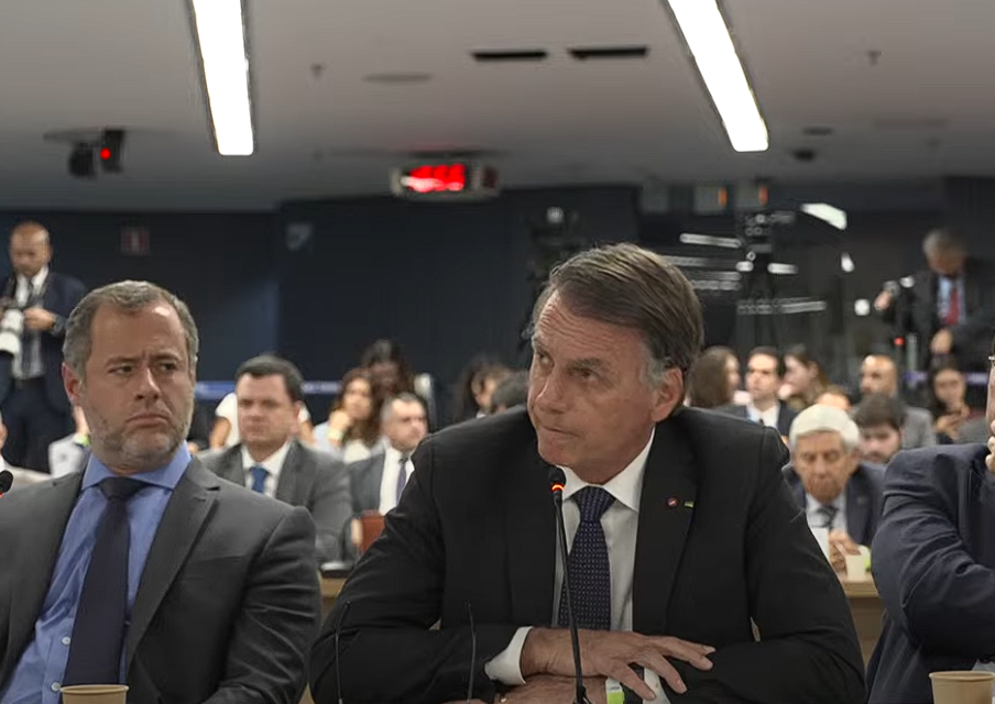 Bolsonaro pede devolução da multa do TSE ao PL: “Está fazendo falta”