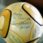 Moraes vota por condenar acusado de furtar bola autografada por Neymar