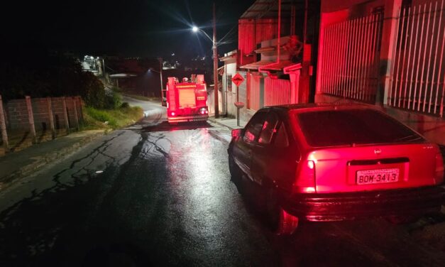 Incêndio em veículo foi registrado no bairro Ouro Verde