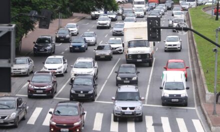 Minas arrecada R$ 84 milhões com programa de parcelamento do IPVA 2025 atrasado
