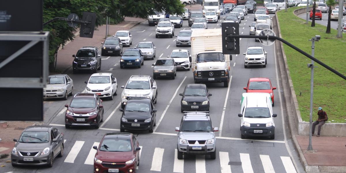 Minas arrecada R$ 84 milhões com programa de parcelamento do IPVA 2025 atrasado