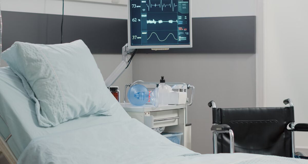 Caso de idosa abandonada em hospital de BH será investigado pela Polícia Civil