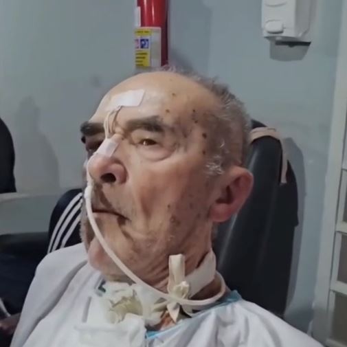 Idoso que “ressuscitou” em Córrego Fundo é recebido com homenagem após alta hospitalar
