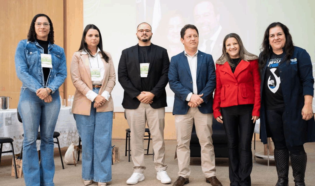Professora do Unifor-MG participou de evento sobre sustentabilidade no entorno do Lago de Furnas