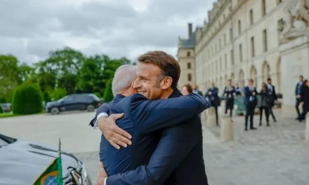 Macron diz que acordo Mercosul-UE traz riscos aos produtores europeus