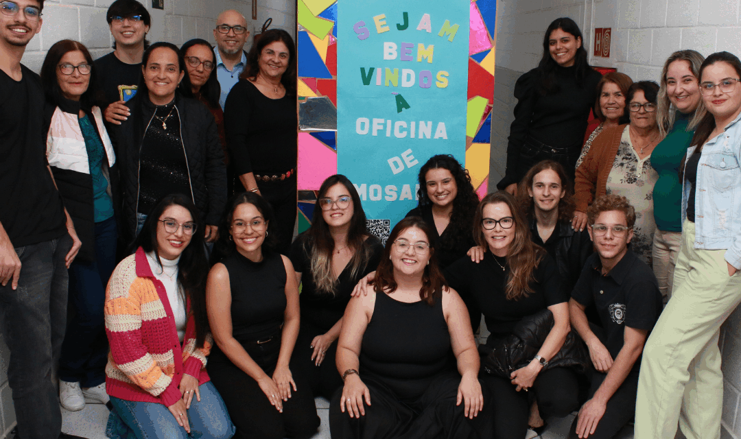 Alunos de Psicologia realizaram exposição de mosaicos em parceira com o CRAS 3