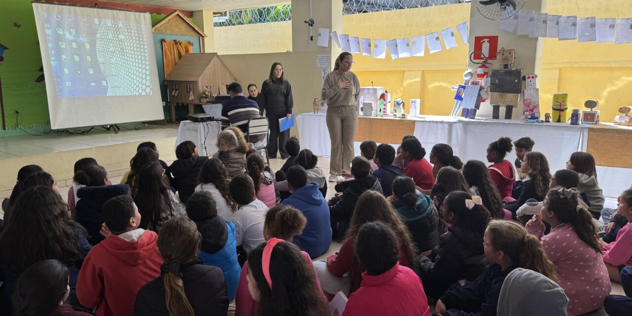 Sucesso na Exposição do Projeto “Meu Robô Inteligente” na Escola Municipal Professor João Batista Rodarte, em Pains