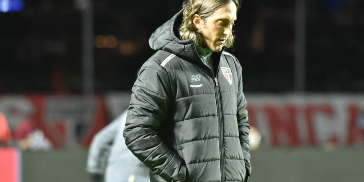 São Paulo anuncia o desligamento do técnico Luis Zubeldía; confira detalhes