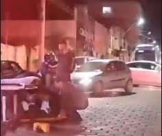 Cachorro de rua provoca queda de motociclista na Av. Abílio Machado, em Formiga