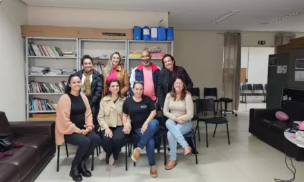 Prefeitura promove diálogo sobre ansiedade com foco na proteção de adolescentes