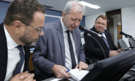 Projeto busca garantir vagas de estacionamento para gestantes e pessoas com crianças de colo