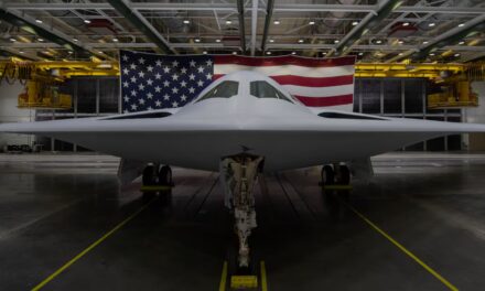 B-21 Raider: conheça o substituto mais moderno do bombardeiro invisível dos EUA usado no Irã