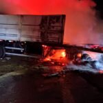 Acidente envolvendo 2 carretas deixou 3 vítima fatais, em Carmópolis de Minas