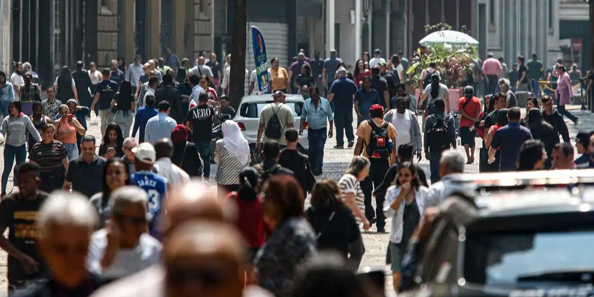 Contratação pública terá 8% de vagas para mulher vítima de violência
