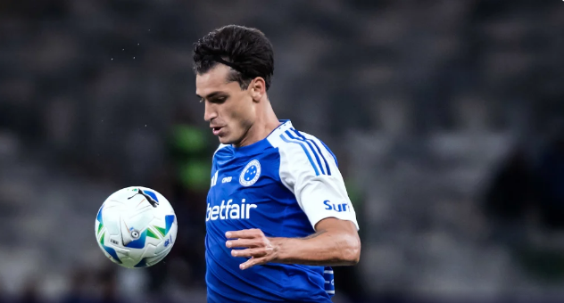 Cruzeiro rescinde contrato com atacante Dinenno, a caminho do São Paulo