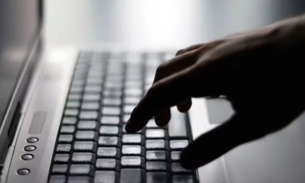 Vazamento histórico de dados expõe 16 bilhões de senhas da Apple, Google e Facebook, dizem especialistas; saiba o que fazer
