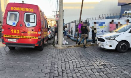 Colisão entre veículos é registrada na Avenida Abílio Machado, em Formiga