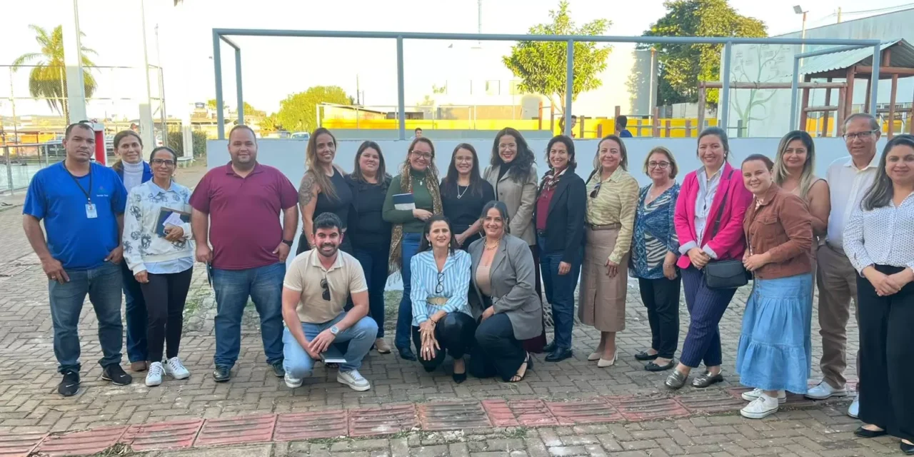 Formiga sedia Encontro Regional sobre Políticas sobre Drogas