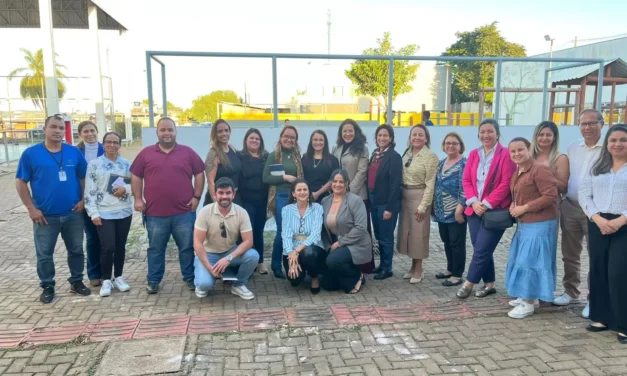 Formiga sedia Encontro Regional sobre Políticas sobre Drogas