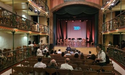 Casa da Ópera comemora 225 anos  