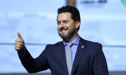 Aproximar a AMM dos municípios, afiliar as 853 cidades e levar capacitação a todas as regiões mineiras são prioridades da gestão do presidente Falcão  