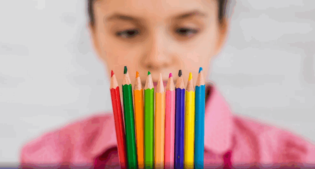 Não é vermelho nem amarelo, essa cor é a favorita das pessoas mais inteligentes, segundo a psicologia