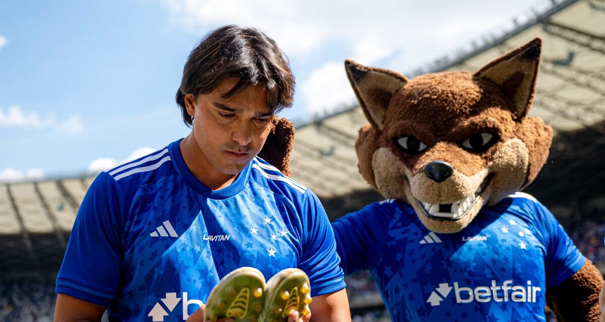 Marcelo Moreno revela que se endividou para emprestar dinheiro ao Cruzeiro