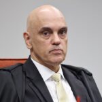 Moraes nega recurso, mantém condenação de Carla Zambelli e autoriza execução da pena
