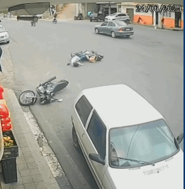 Colisão entre duas motos é registrada no bairro Nossa Senhora de Lourdes, em Formiga