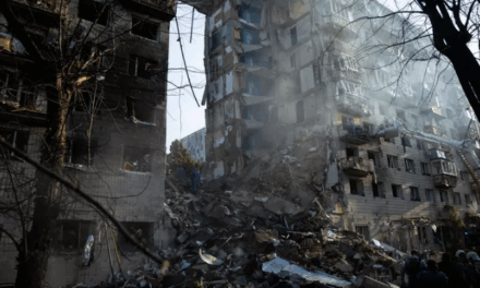 Ataques da Rússia na Ucrânia matam 14 e deixam 44 feridos em Kiev
