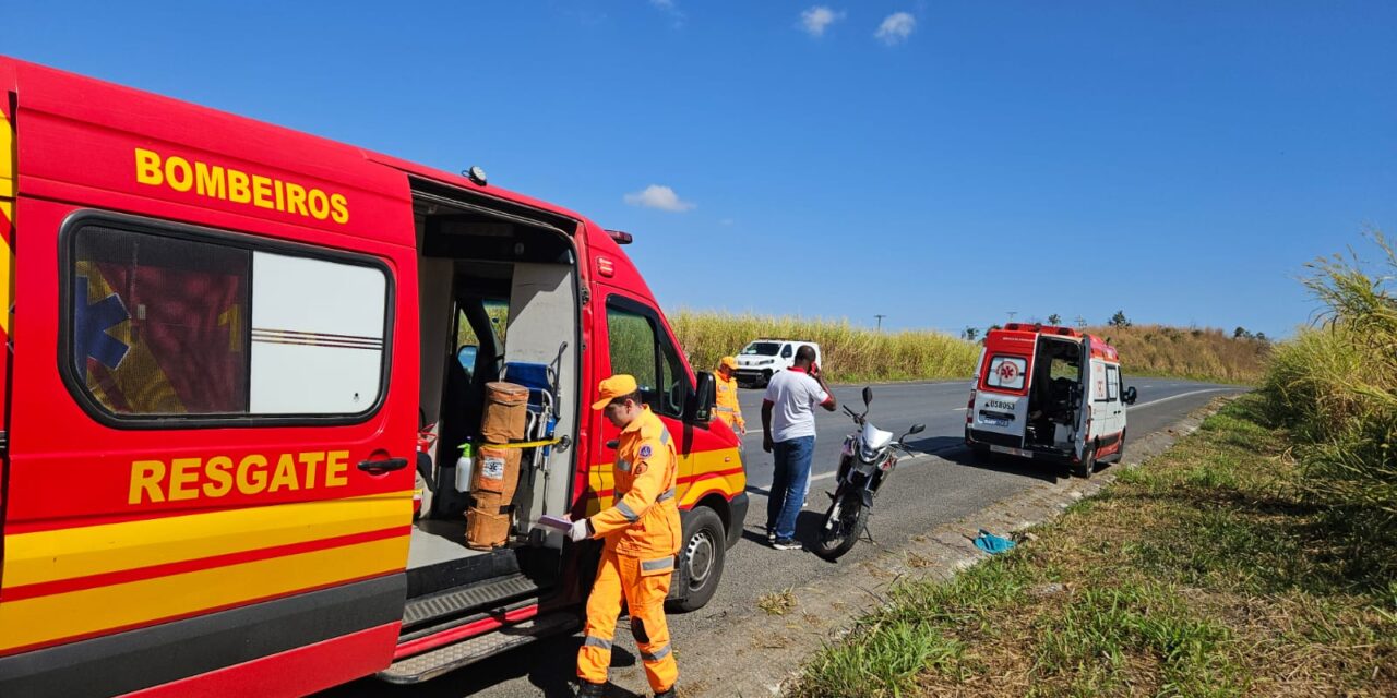 Motociclista sofre fratura em colisão com carro na BR-354, em Formiga