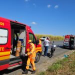 Motociclista sofre fratura em colisão com carro na BR-354, em Formiga