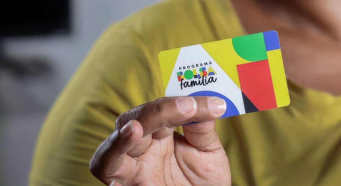 Lula assina decreto que obriga uso de biometria para acessar benefícios sociais