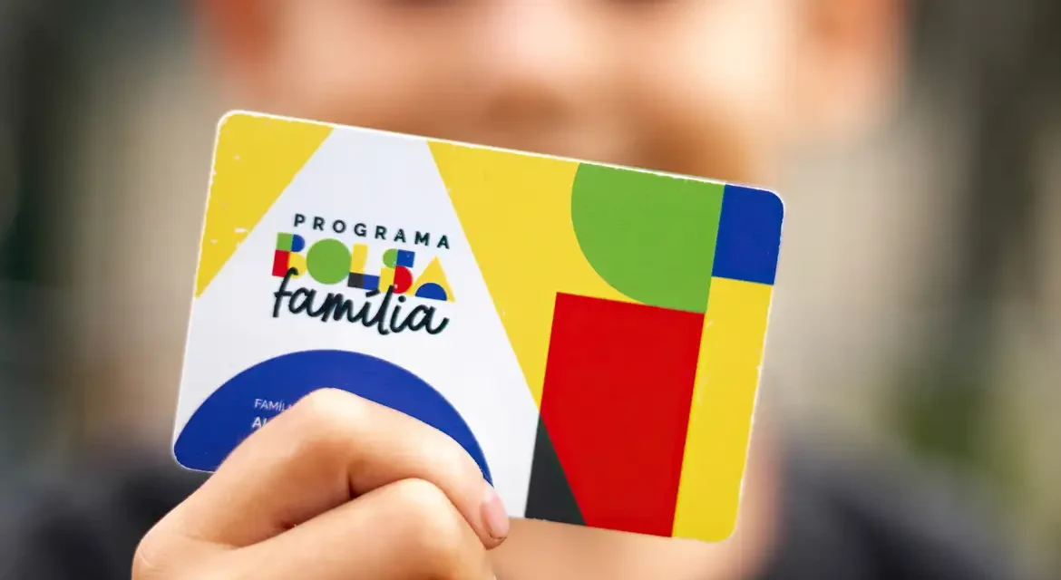 Caixa começa a pagar Bolsa Família de julho