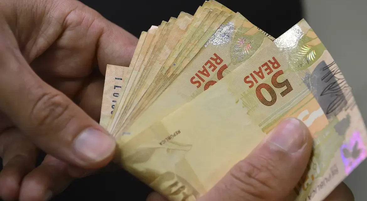 Caixa paga Bolsa Família a beneficiários com NIS de final 3