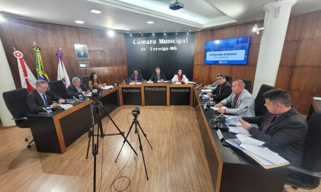 Câmara aprova gratuidade no transporte para servidores e diretrizes do Orçamento de 2026