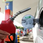 Combustível: governo prevê queda de preço se petróleo mantiver cotação
